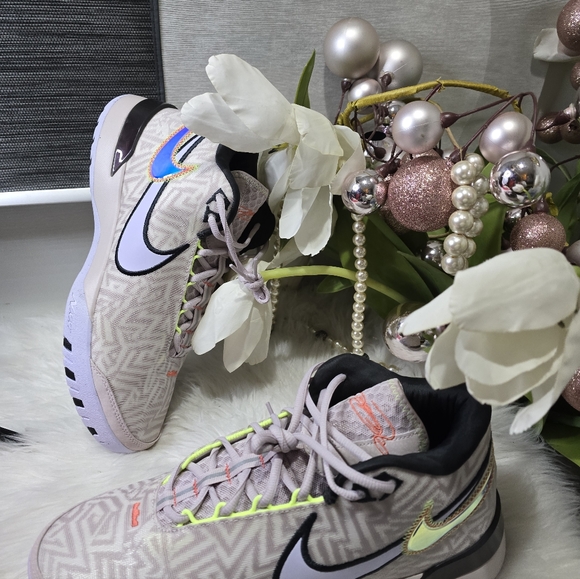 Nike LeBron NXXT Genisus EP Basketbal mens l Shoes size12 New - Picture 2 of 8